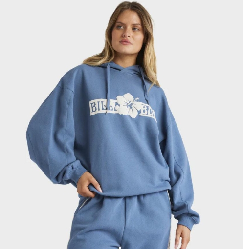 Discovering Summer Vibes with Billabong Canada